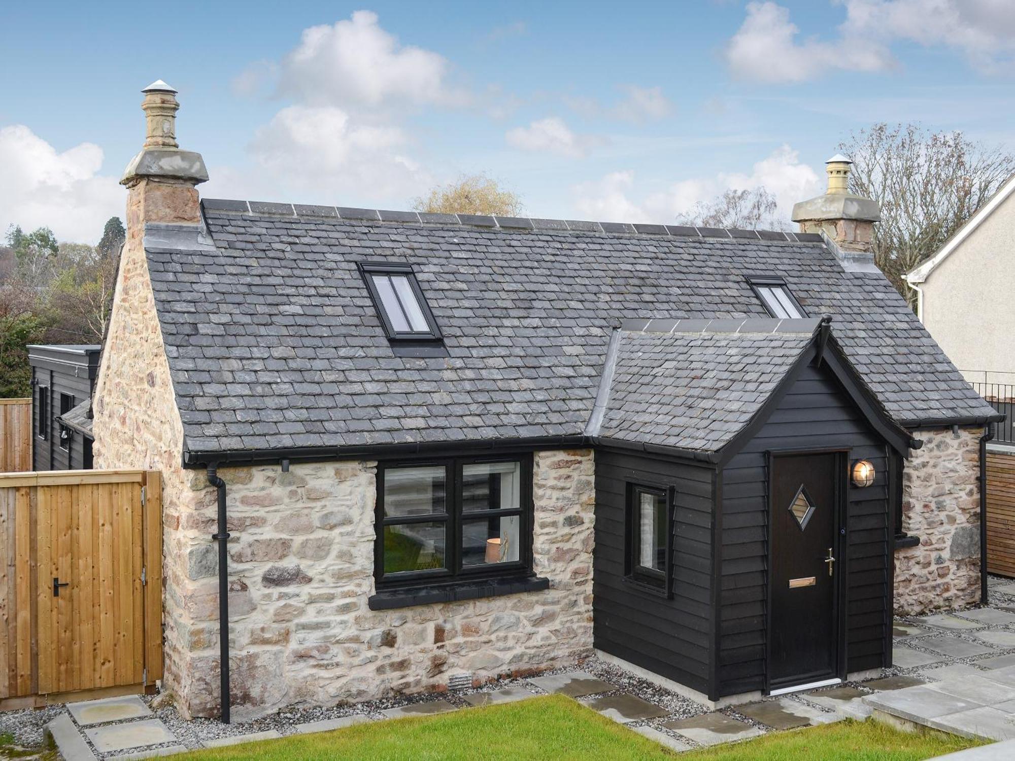 Mile End Cottage Inverness Exterior photo